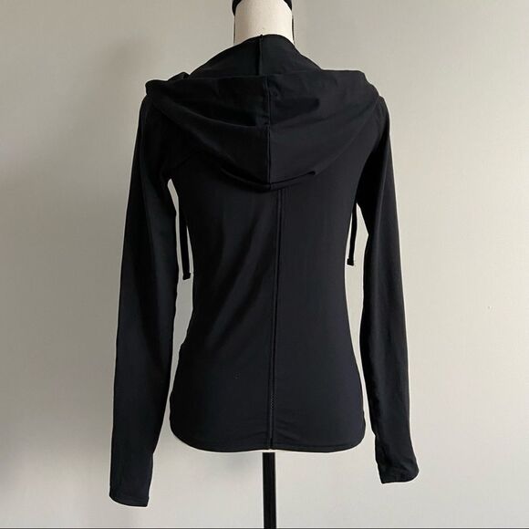 Forever 21 Black Active Compressive Jacket - Picture 3 of 5